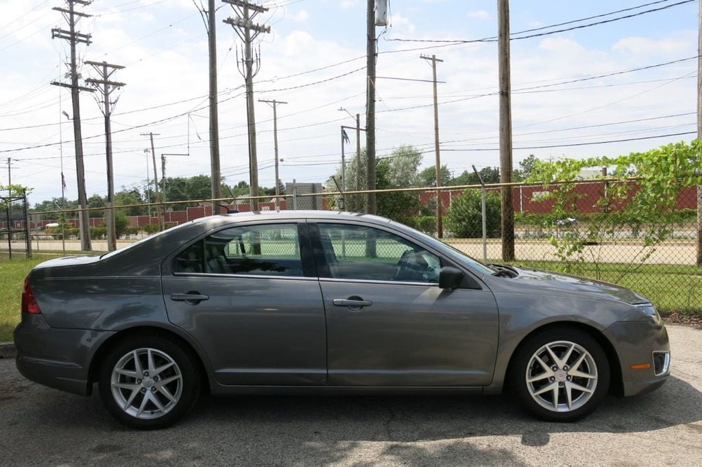 2010 Ford Fusion 4dr Sedan SEL AWD - 20882681 - 4