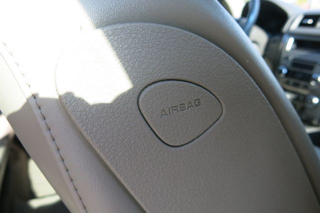 2010 Ford Fusion 4dr Sedan SEL AWD - 20882681 - 52