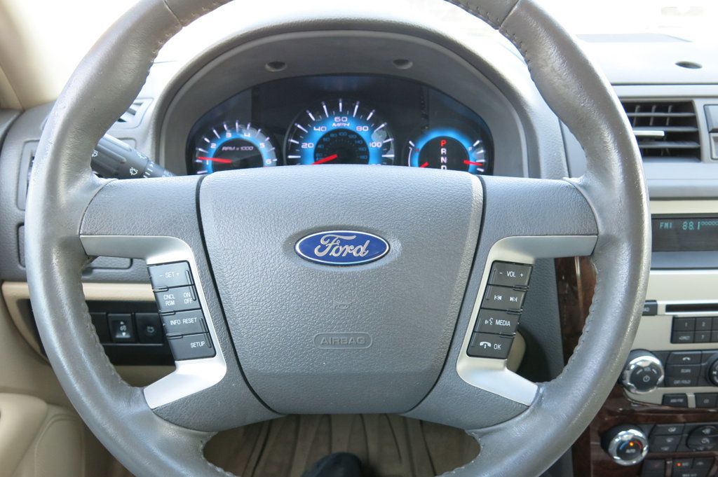 2010 Ford Fusion 4dr Sedan SEL FWD - 22927420 - 23