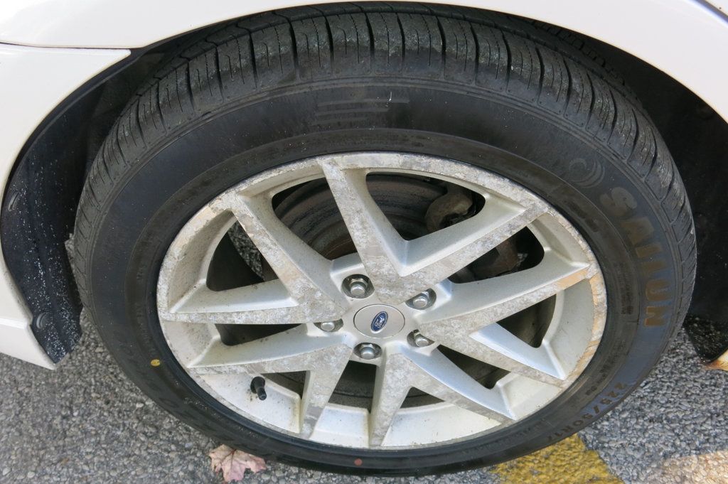 2010 Ford Fusion 4dr Sedan SEL FWD - 22927420 - 33