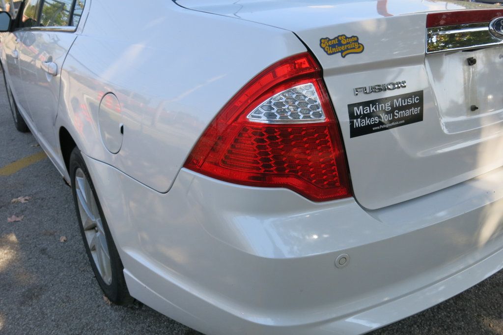 2010 Ford Fusion 4dr Sedan SEL FWD - 22927420 - 39