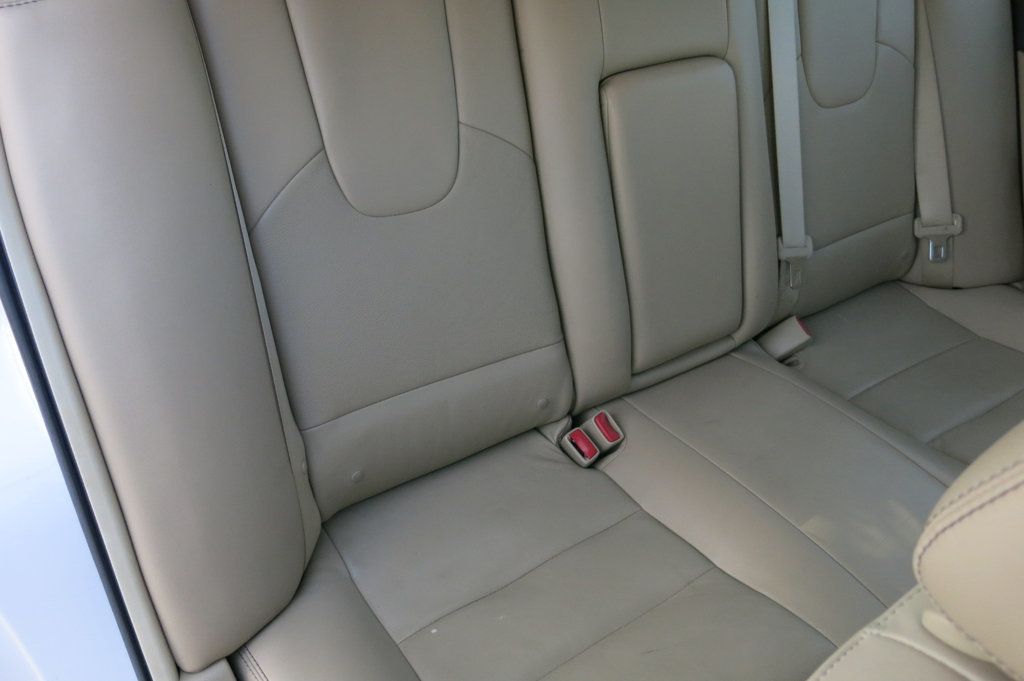 2010 Ford Fusion 4dr Sedan SEL FWD - 22927420 - 45