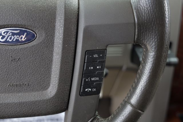 2010 Ford F-150 2WD SuperCrew 145" Lariat - 23063965 - 29