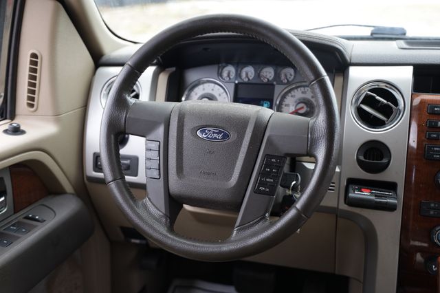 2010 Ford F-150 2WD SuperCrew 145" Lariat - 23063965 - 30