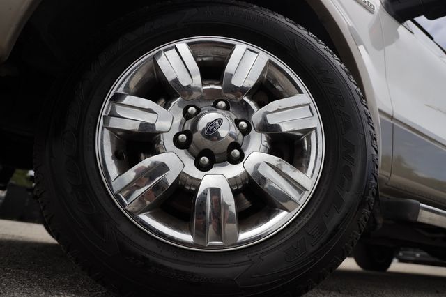 2010 Ford F-150 2WD SuperCrew 145" Lariat - 23063965 - 32