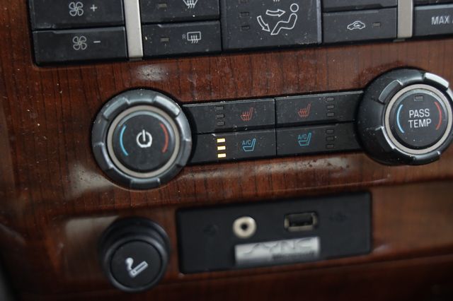 2010 Ford F-150 2WD SuperCrew 145" Lariat - 23063965 - 34