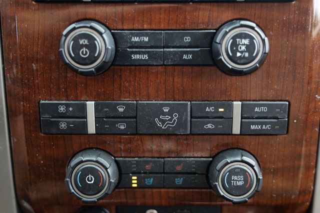 2010 Ford F-150 2WD SuperCrew 145" Lariat - 23063965 - 35