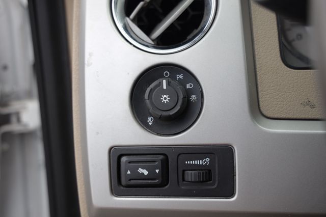2010 Ford F-150 2WD SuperCrew 145" Lariat - 23063965 - 45