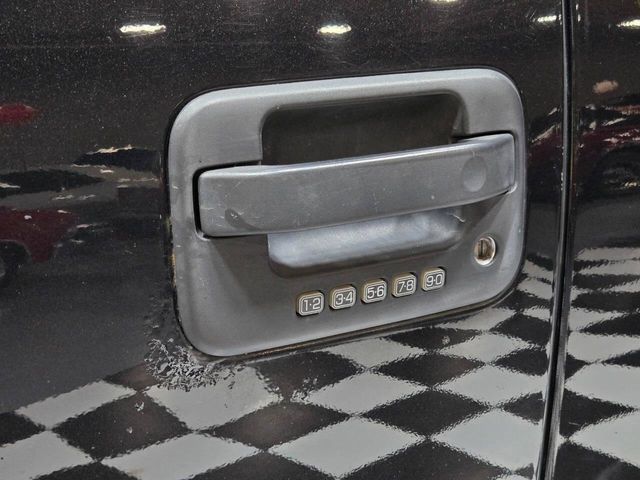 2010 Ford F-150 4WD SuperCab 133" SVT Raptor - 23006506 - 33