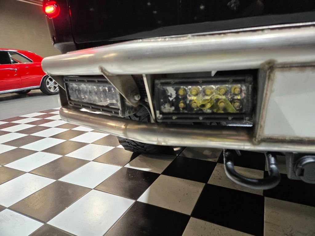 2010 Ford F-150 4WD SuperCab 133" SVT Raptor - 23006506 - 45