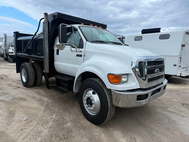 2010 Ford F-750 Dump Truck  - 23036477 - 9