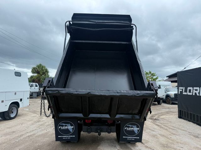 2010 Ford F-750 Dump Truck  - 23036477 - 2