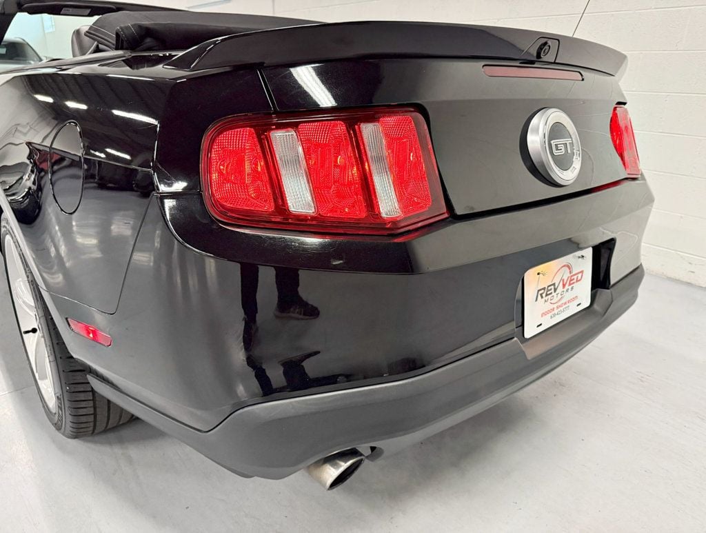 2010 Ford Mustang 2dr Convertible GT - 22668952 - 9