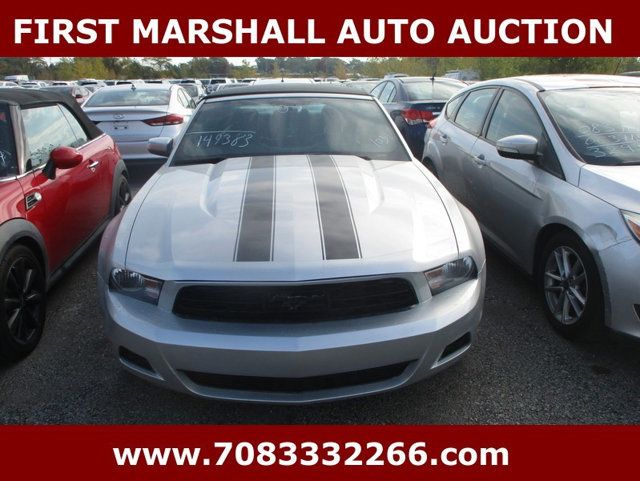 2010 Ford Mustang 2dr Convertible V6 - 22938629 - 0