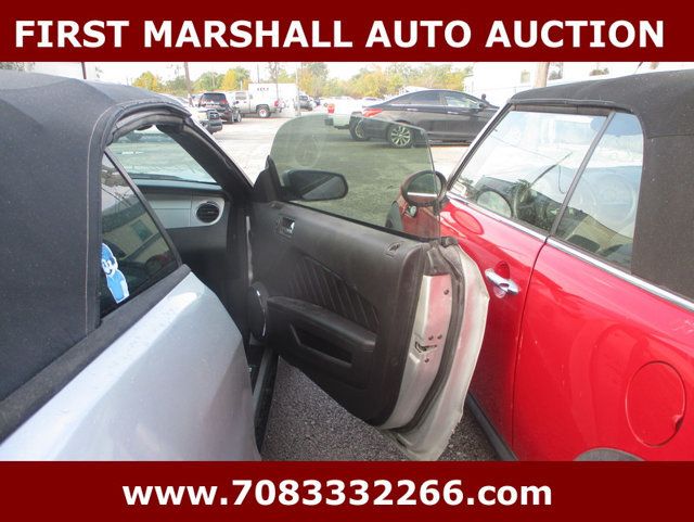 2010 Ford Mustang 2dr Convertible V6 - 22938629 - 5