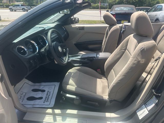 2010 Ford Mustang 2dr Convertible V6 - 23010590 - 10