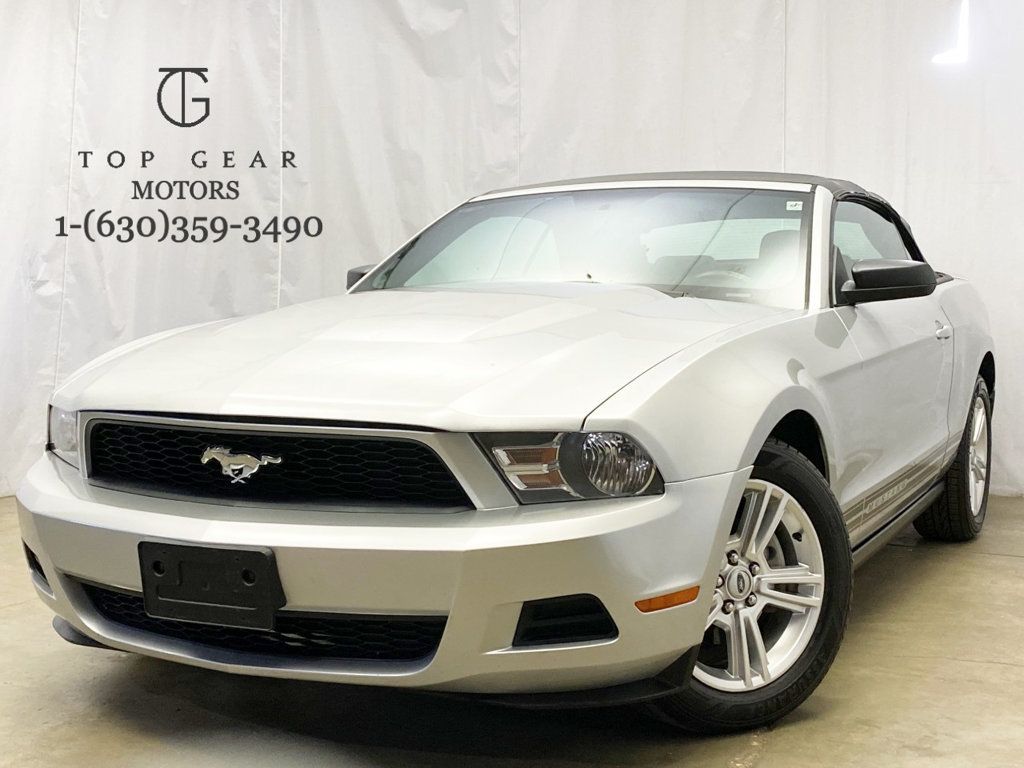 2010 Ford Mustang 2dr Convertible V6 Premium - 22647713 - 0