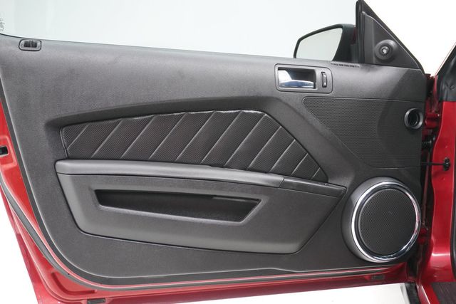 2010 Ford Mustang 2dr Coupe GT - 22978183 - 11