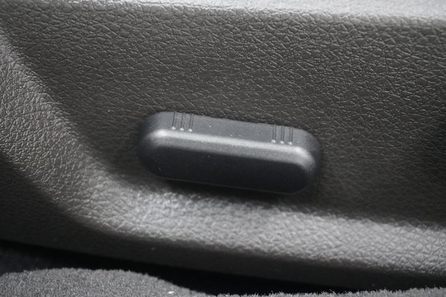 2010 Ford Mustang 2dr Coupe GT - 22978183 - 12