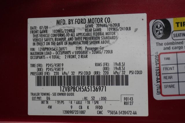 2010 Ford Mustang 2dr Coupe GT - 22978183 - 27