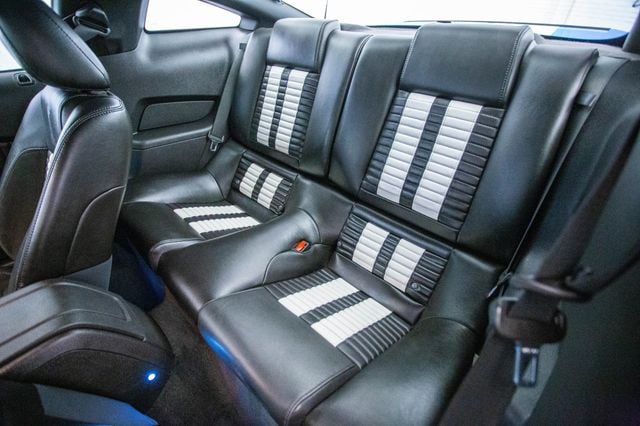 2010 Ford Mustang 2dr Coupe Shelby GT500 - 22977831 - 19