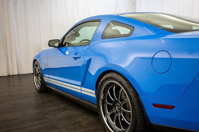 2010 Ford Mustang 2dr Coupe Shelby GT500 - 22977831 - 27