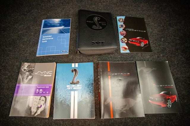 2010 Ford Mustang 2dr Coupe Shelby GT500 - 22977831 - 36