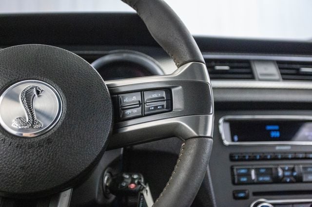 2010 Ford Mustang 2dr Coupe Shelby GT500 - 22977831 - 45