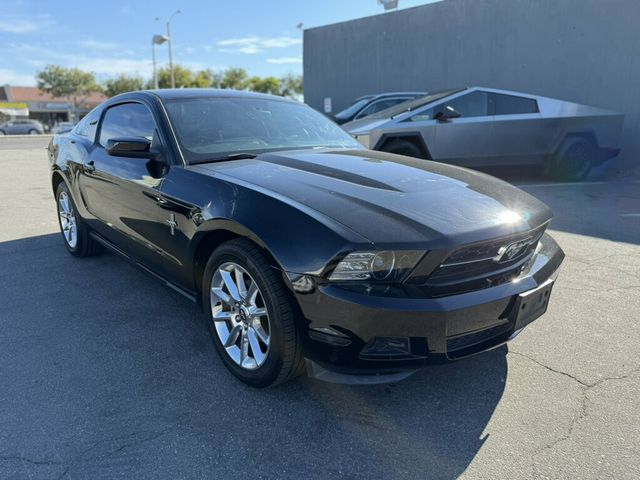 2010 Ford Mustang 2dr Coupe V6 - 23067702 - 2