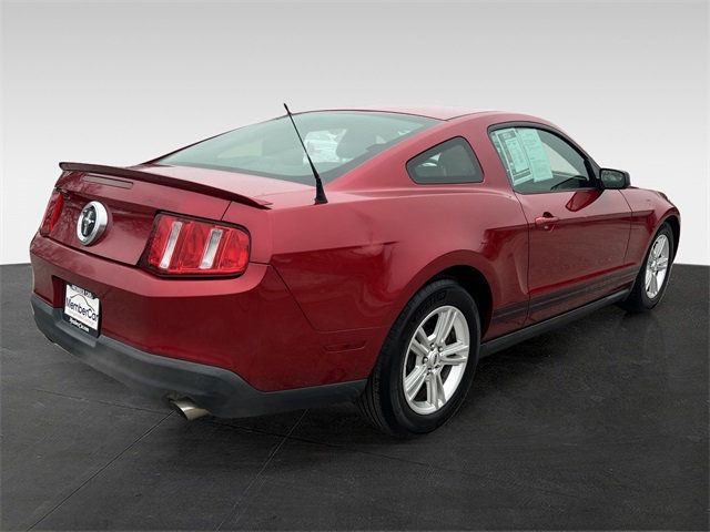 2010 Ford Mustang 2dr Coupe V6 - 22775252 - 4