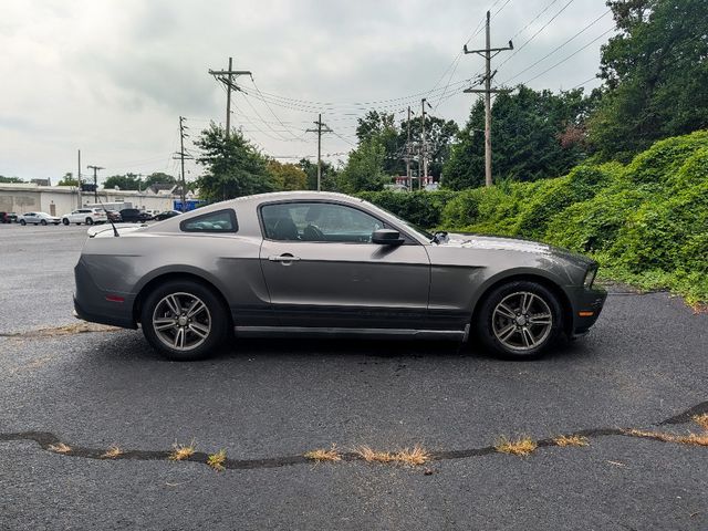 2010 Ford Mustang 2dr Coupe V6 Premium - 23069288 - 3