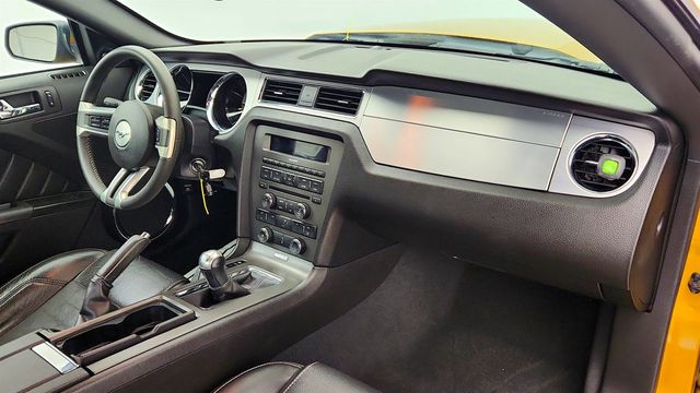 2010 Ford Mustang 2dr Coupe V6 Premium w/ Equipment 202A - 23022978 - 21