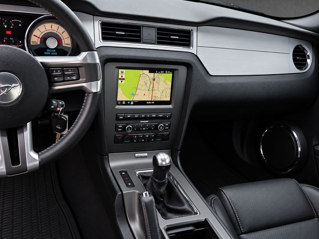 2010 Ford Mustang PREMIUM, 5-SPD MANUAL, GT, GLASS ROOF, NAVI, 19" WHEELS - 23090043 - 2