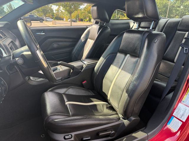 2010 Ford Mustang PREMIUM GT, ONE OWNER, 5-SPD MANUAL, TRACKPACK, HEATED SEATS - 23091976 - 8