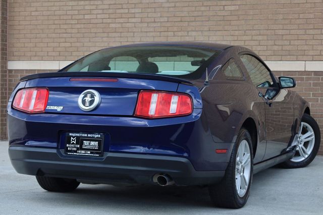2010 Ford Mustang V6 - 23063263 - 6