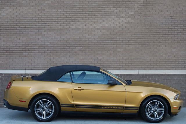 2010 Ford Mustang V6 - 23065373 - 3