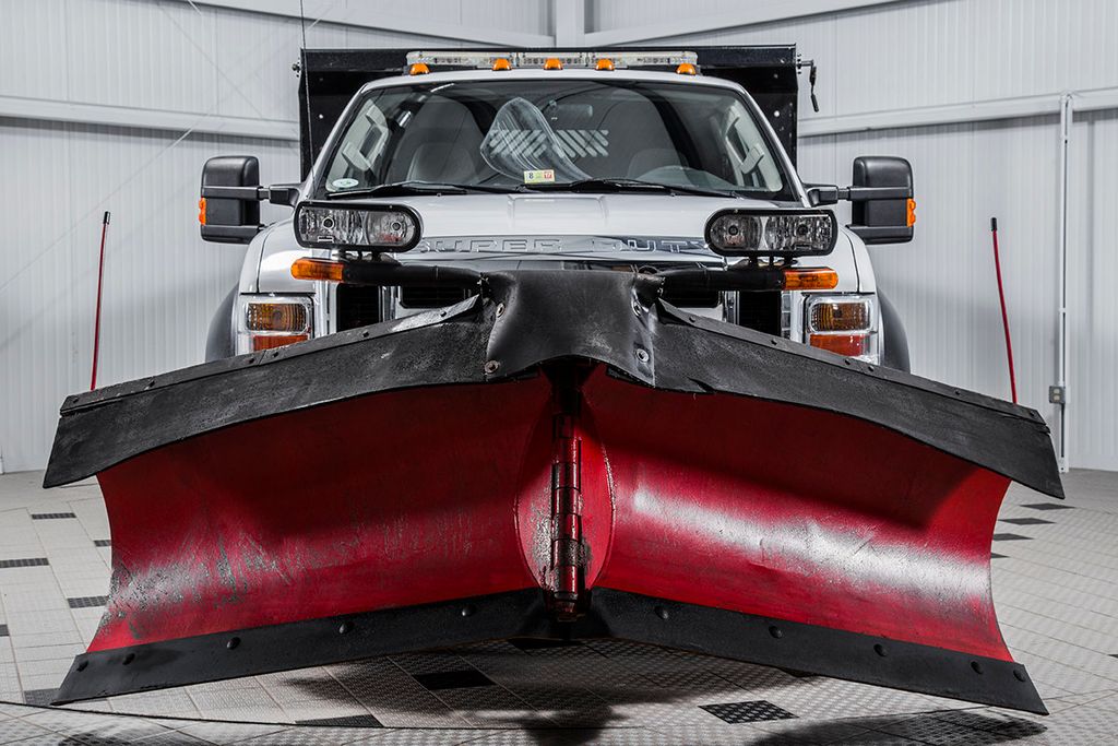 2010 Ford Super Duty F-550 XLT - 15361465 - 1