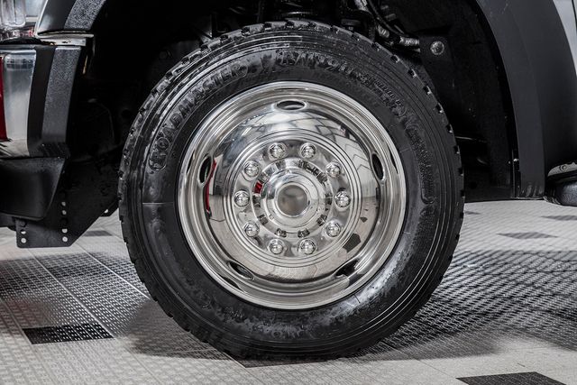 2010 Ford Super Duty F-550 XLT - 15361465 - 20