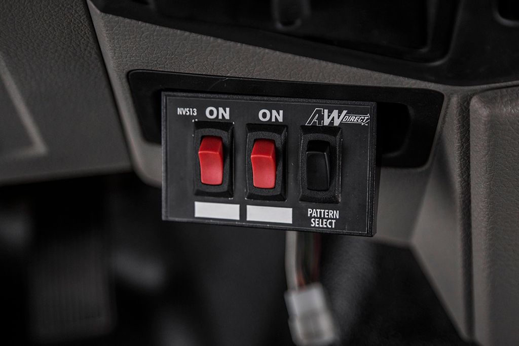 2010 Ford Super Duty F-550 XLT - 15361465 - 27