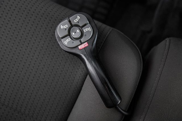 2010 Ford Super Duty F-550 XLT - 15361465 - 29