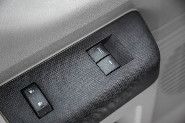 2010 Ford Super Duty F-550 XLT - 15361465 - 40