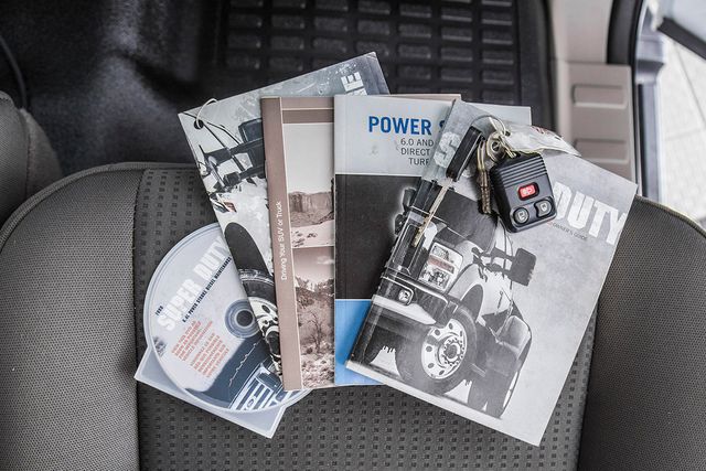 2010 Ford Super Duty F-550 XLT - 15361465 - 44