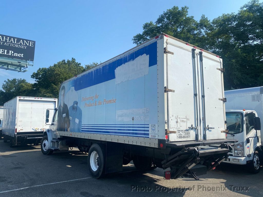 2010 Freightliner M2 106 Medium Duty photo 2