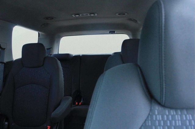 2010 GMC Acadia AWD 4dr SLE - 23006786 - 6