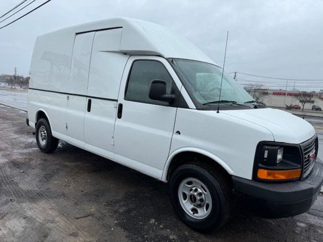 2010 GMC HIGH ROOF SAVANNA VAN MULTIPLE USES FINANCING AND SHIPPING AVAILABLE - 22321319 - 3