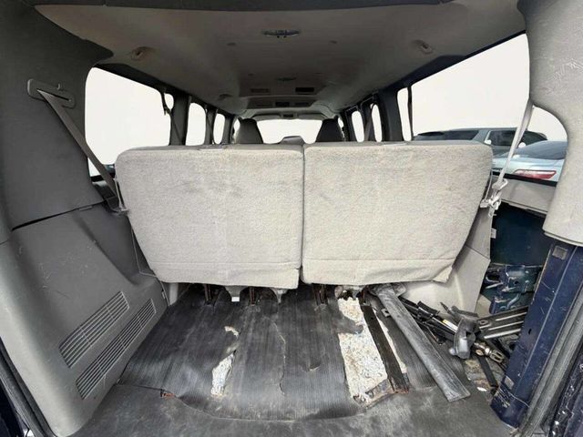 2010 GMC Savana LS 2500 3dr Passenger Van - 23000577 - 16