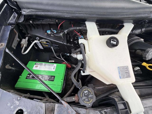 2010 GMC Savana LS 2500 3dr Passenger Van - 23000577 - 26