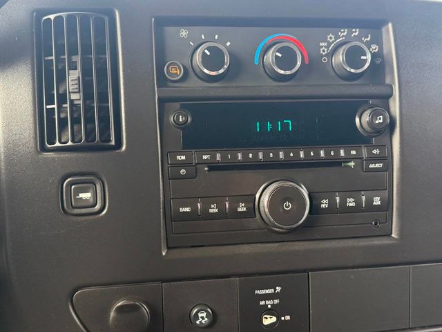 2010 GMC Savana LS 2500 3dr Passenger Van - 23000577 - 34