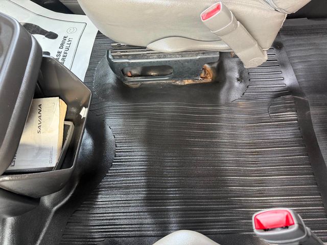 2010 GMC Savana LS 2500 3dr Passenger Van - 23000577 - 38