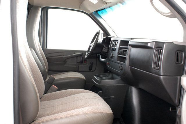 2010 GMC Savana Commercial Cutaway RWD 3500 177" WB Work Van - 14833995 - 12